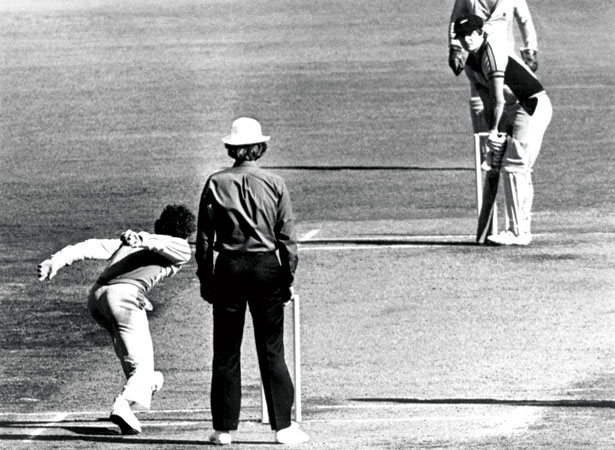 Trevor Chappell bowls underarm to Brian McKechnie