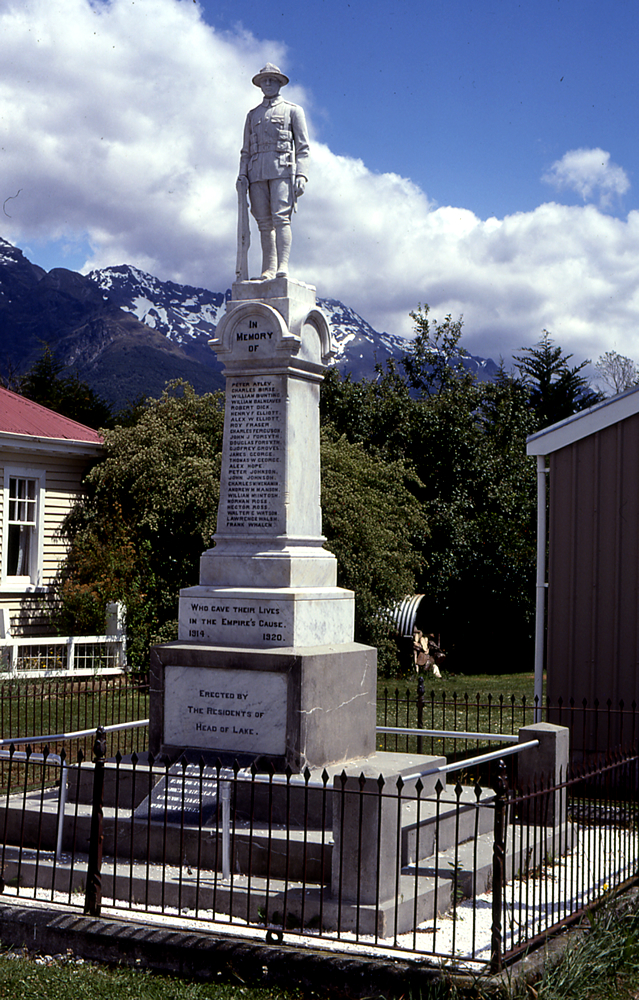 Glenorchy war memorial