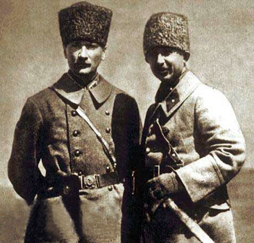 Mustafa Kemal Atatürk and İsmet İnönü