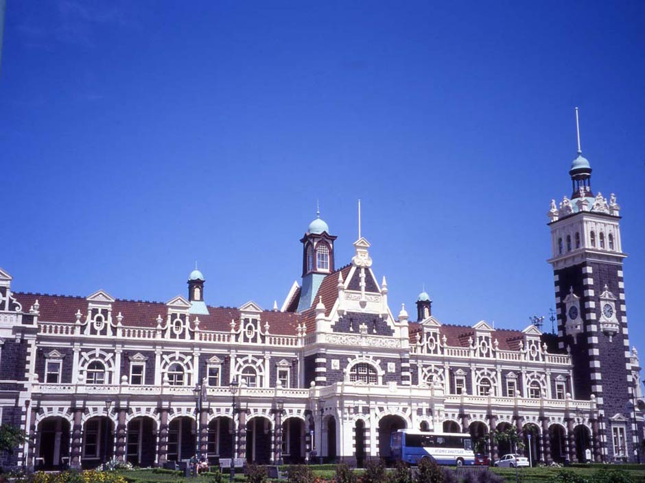 Dunedin railway station