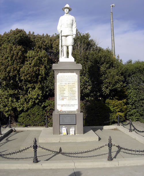 Dunsandel war memorial