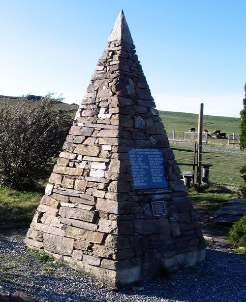 Hyde railway disaster memorial