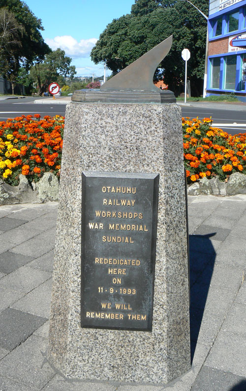 Ōtāhuhu railway workshops war memorial
