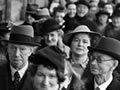 Queuing for rationed goods