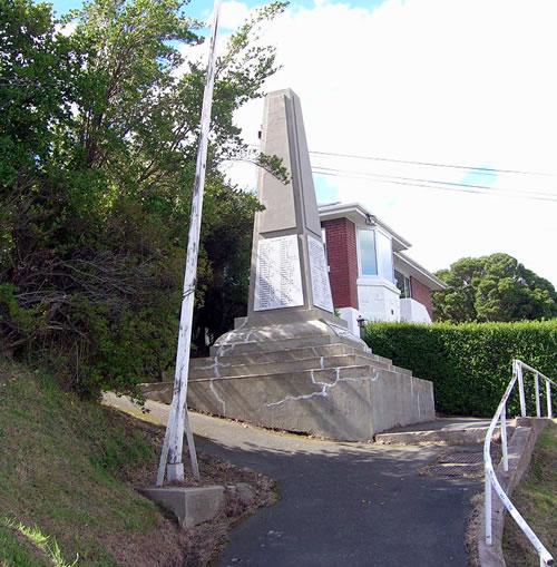 Ravensbourne war memorial
