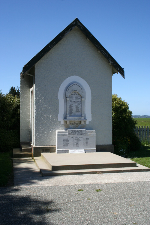 Seaward Downs war memorial
