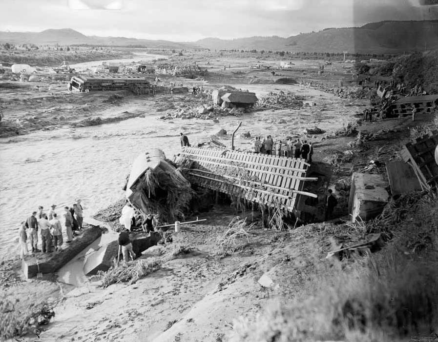 Tangiwai train wreckage