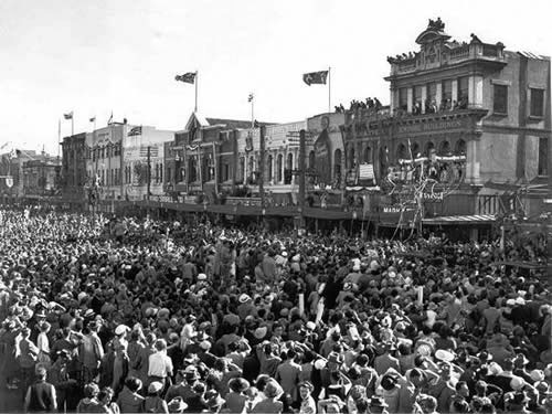 Invercargill reception for royal couple, 1954