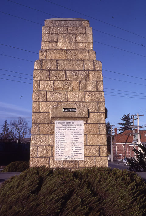 Fairlie war memorial