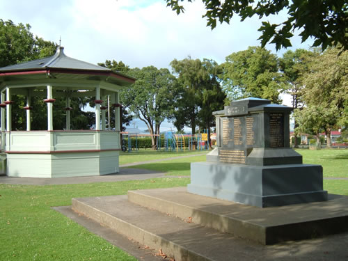 Woodville war memorial