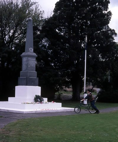 Bulls war memorial