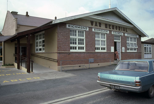 Richmond war memorial hall