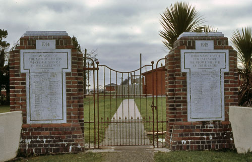 Clifton war memorial gates