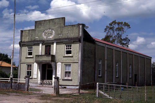 Pirongia war memorial
