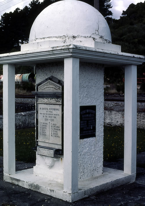 Granity war memorial