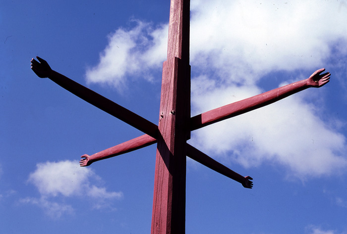 Ceremonial pole erected at Maraekōwhai in 1864