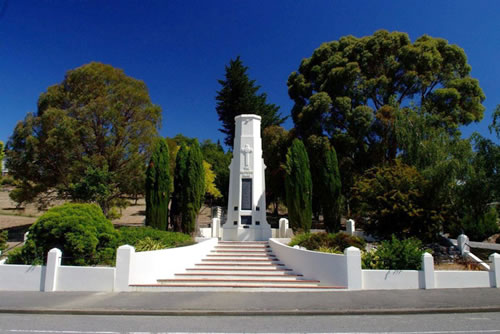 Waikari memorial