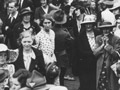 Farewelling troops at Lyttelton, 1940