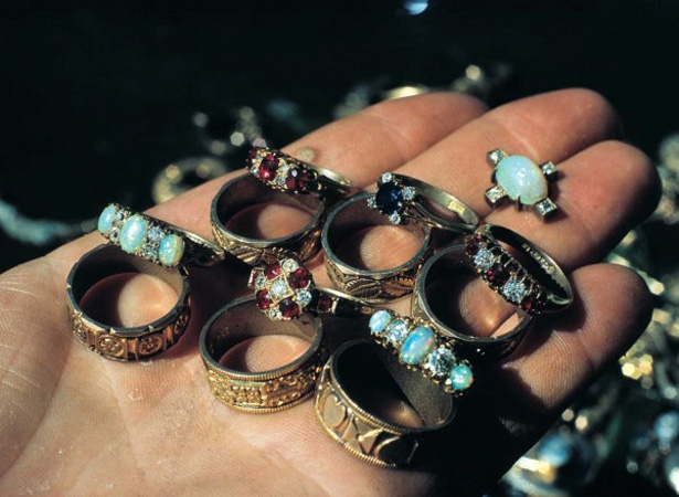 Jewels recovered from the Tasmania by Kelly Tarlton