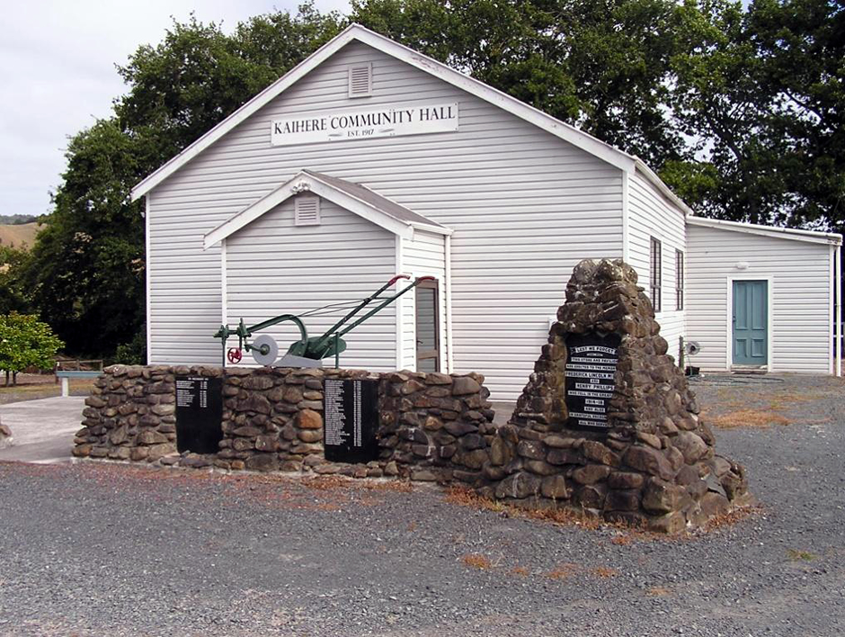 Kaihere war memorials