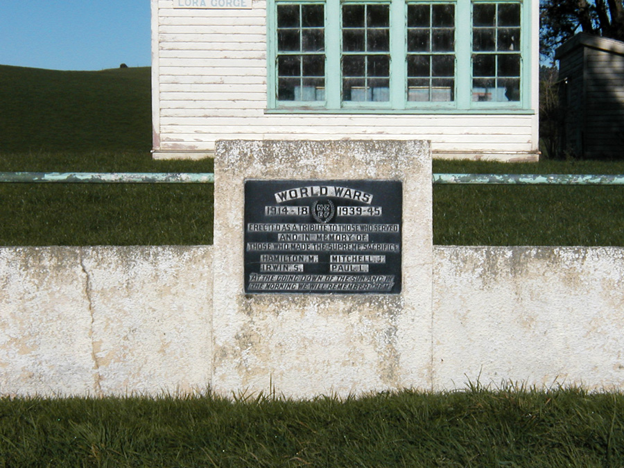 Lora Gorge war memorial