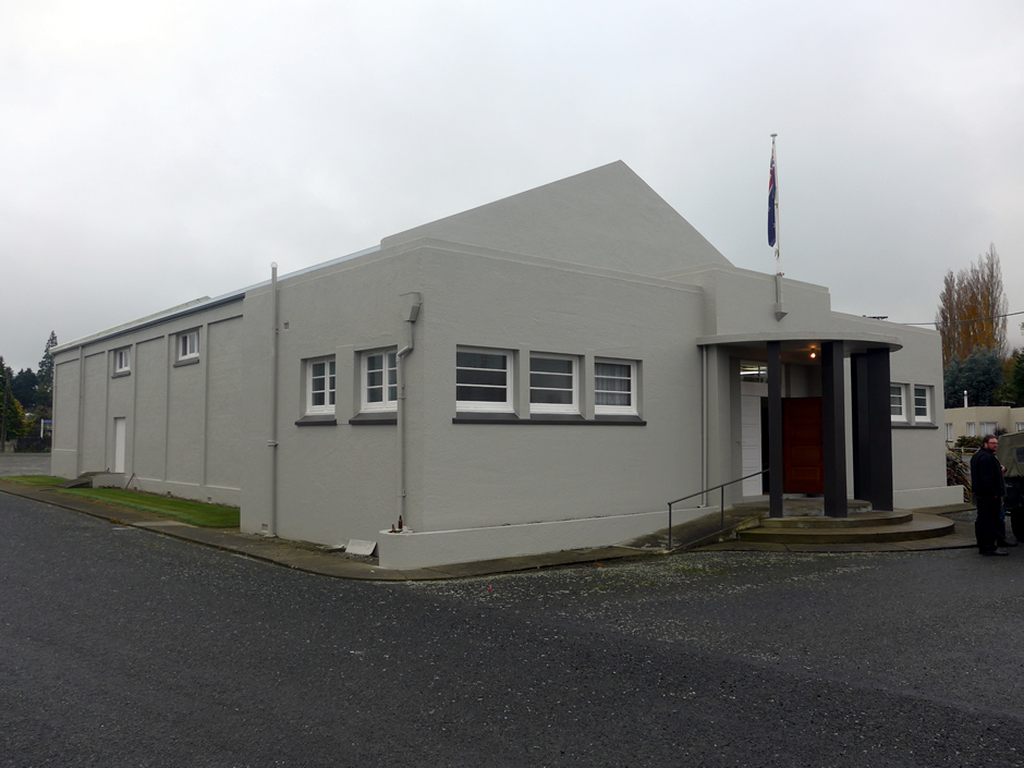 Lumsden War Memorial Hall