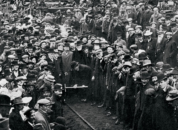 Sir Joseph Ward drives the last spike in the North Island’s main trunk line