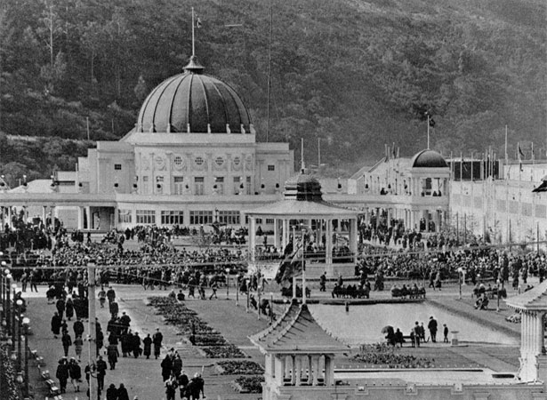 Postcard of NZ and South Seas International Exhibition site