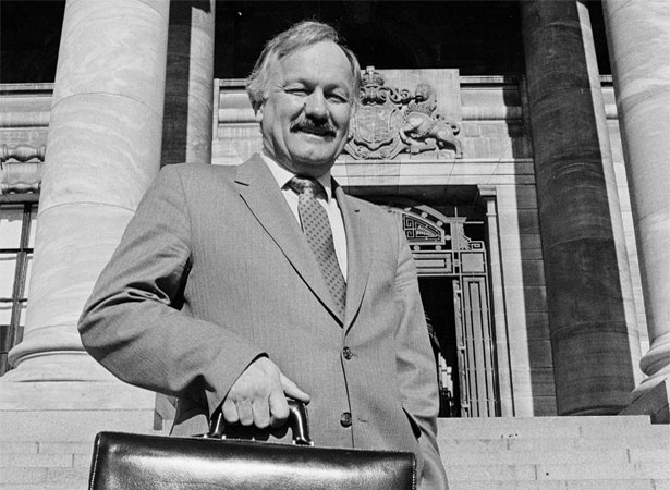 Roger Douglas on the steps of Parliament, 1984