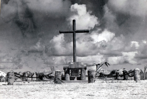 Memorial to New Zealand coastwatchers on Tarawa