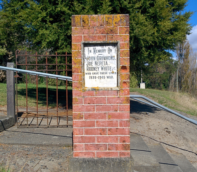 St Michael and All Angels Church memorial, Puketapu