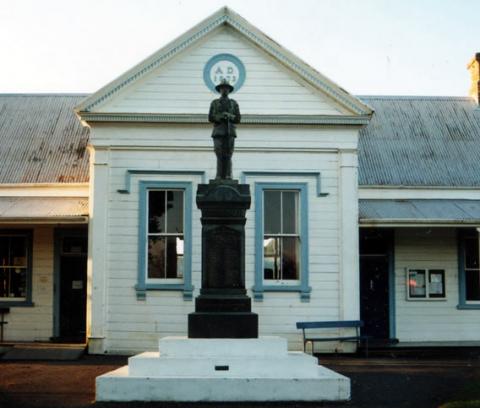 Coromandel war memorial