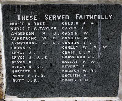 Dipton memorial detail
