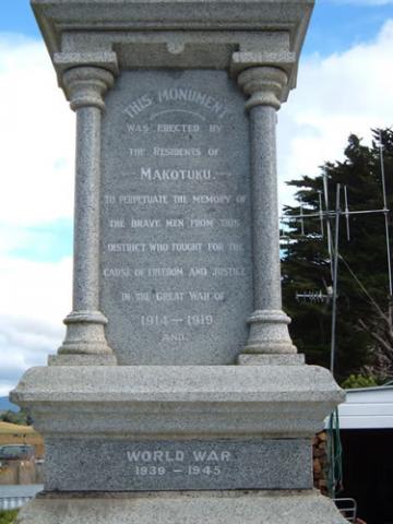 Makotuku memorial