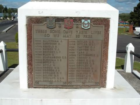 Taumarunui memorial