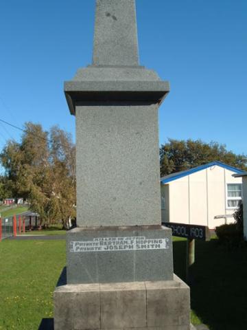 Glen Oroua memorial names