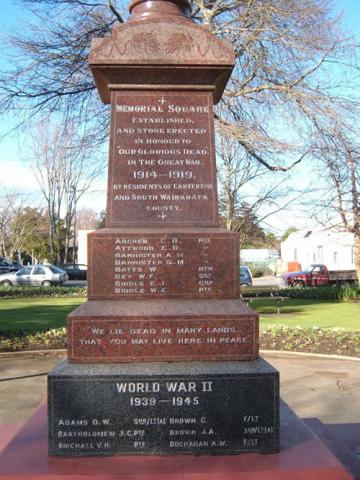 Carterton memorial
