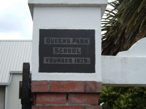 Wanganui memorial gates