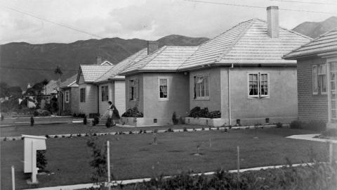 Sound clip: teenagers and state housing 