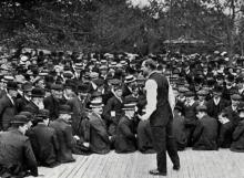Strikers' meeting in Dunedin