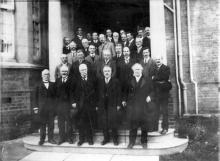 Dignitaries at the opening of the Alexander Turnbull Library