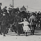 Feilding special constables depart for Wellington