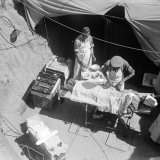 Performing field surgery at Gallipoli