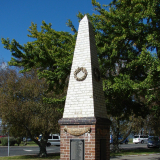 Huntly war memorials