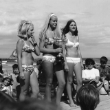 1960s bathing suit contest