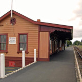 Carterton railway station
