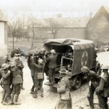 Slide show of nurses and medics on the Western Front