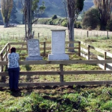 Kainaha cemetery NZ Wars memorials