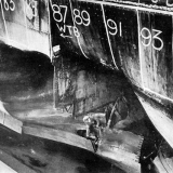 Torpedo damage to HMNZS <em>Leander</em>