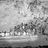 Māori Hauhau prisoners on Napier foreshore, 1866